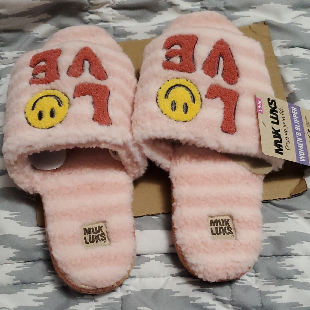 Muk Luks Pink Fuzzy Slippers with Love and Smiley